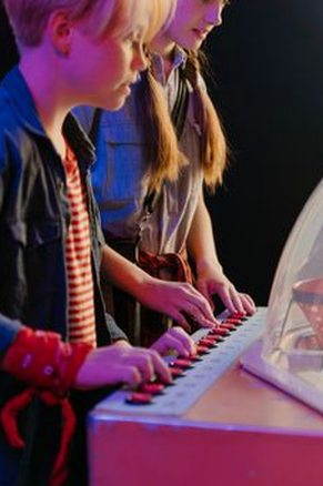 game Debet Baccarat